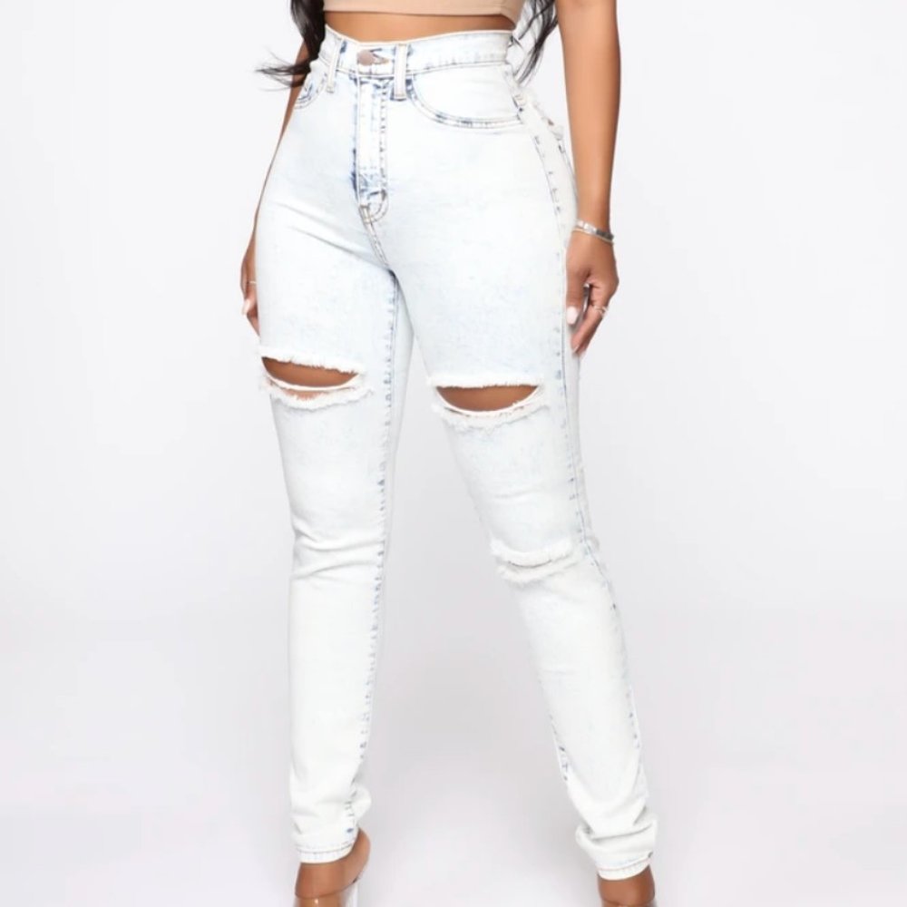 NWT FASHION NOVA - No Love Lost Skinny Jeans Sz 15